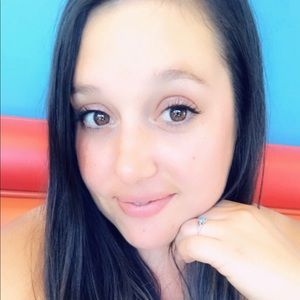 Meet your Posher, Lindsey